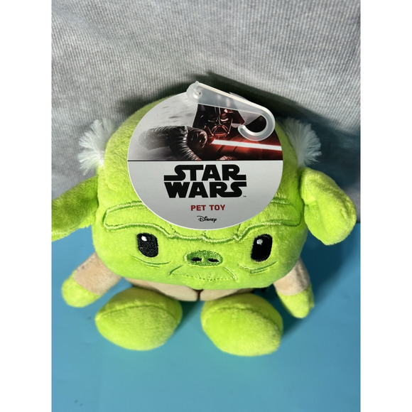 Star Wars Yoda Squeaker Plush Dog Toy NEW - Picture 3 of 4